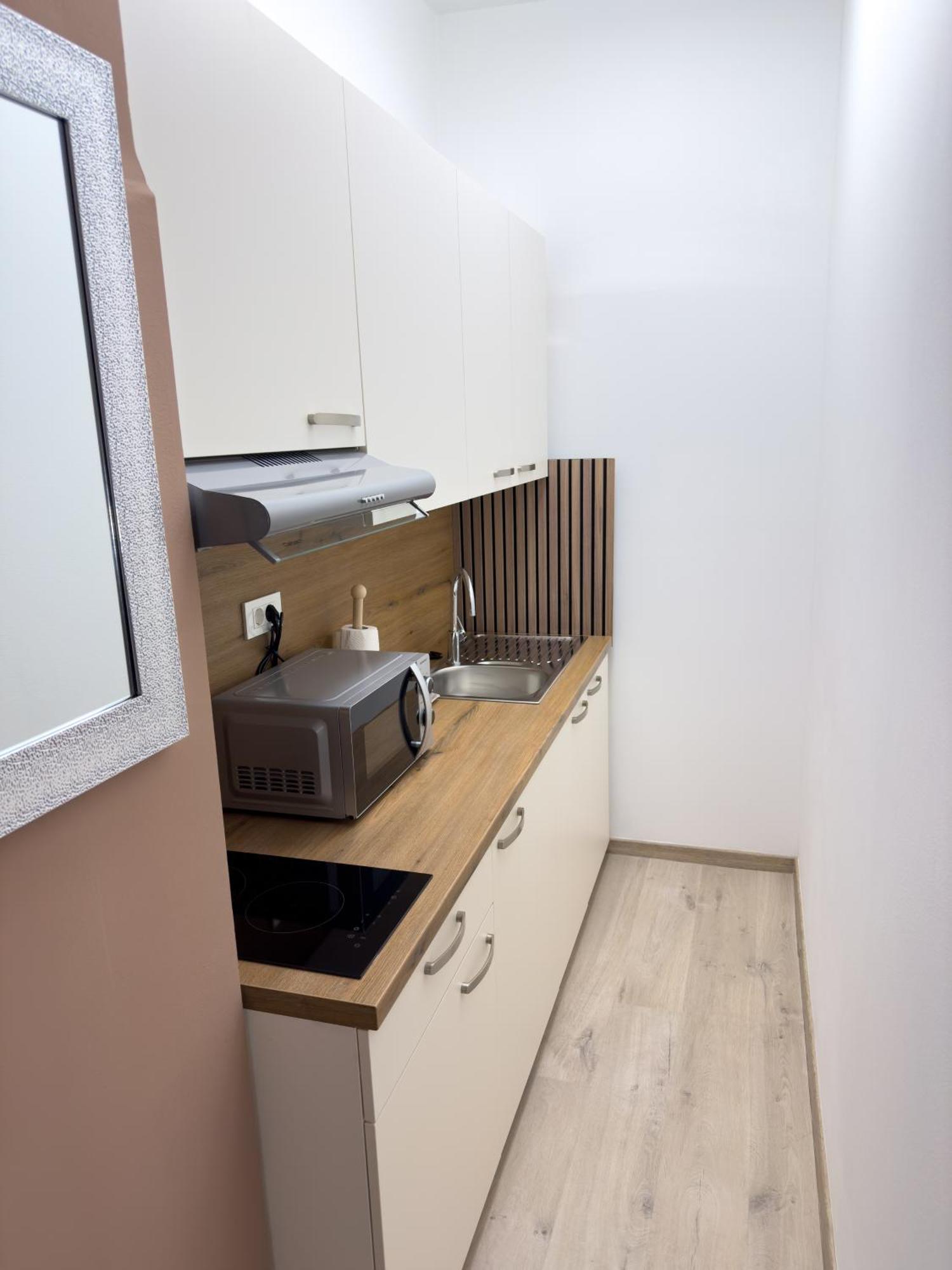 Apartments Adamas Celje Exterior foto